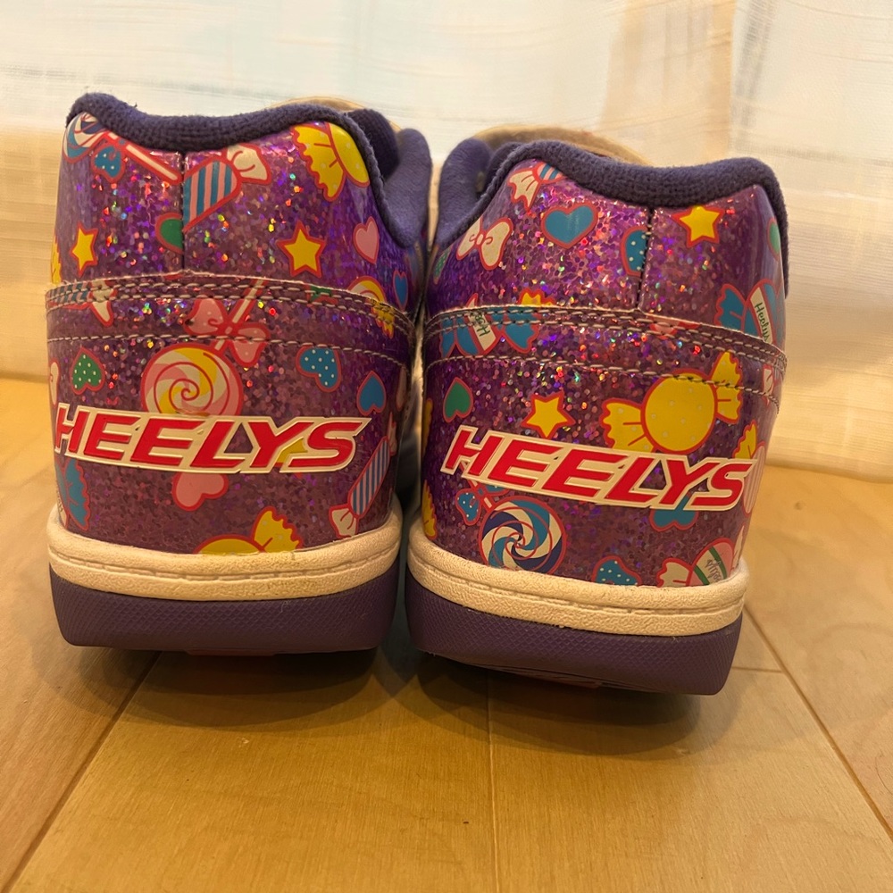 Heely’s, Youth 6, Purple